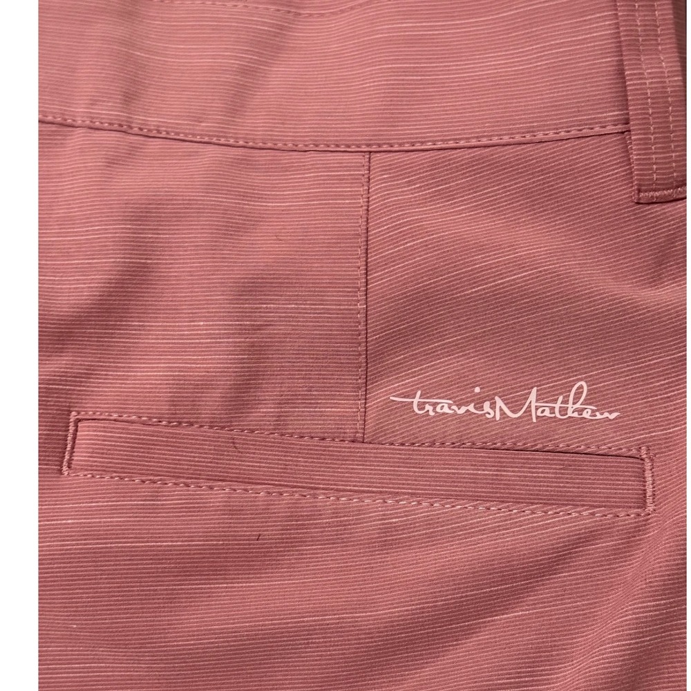 Travis Mathew Mens Shorts Size 30 Heather Rosin Pink Golf Casual - Picture 9 of 9